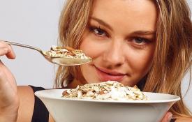 Är det bra att äta müsli för att gå ner i vikt?