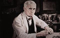 History of the discovery of penicillin - biographies of researchers, mass production and implications for medicine