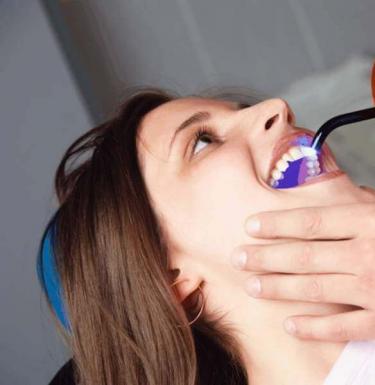 Как уменьшить чувствительность зубов: советы стоматологов