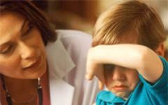 The child is afraid of doctors: tips of psychologists and experienced mothers how to help children get rid of fear. A child is afraid of doctors