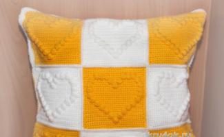 Crochet pillows for beginners