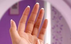 Суха шкіра рук: причини та методи лікування в домашніх умовах