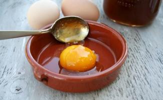 Egg face masks are the best homemade recipes How to make a mask from egg yolk